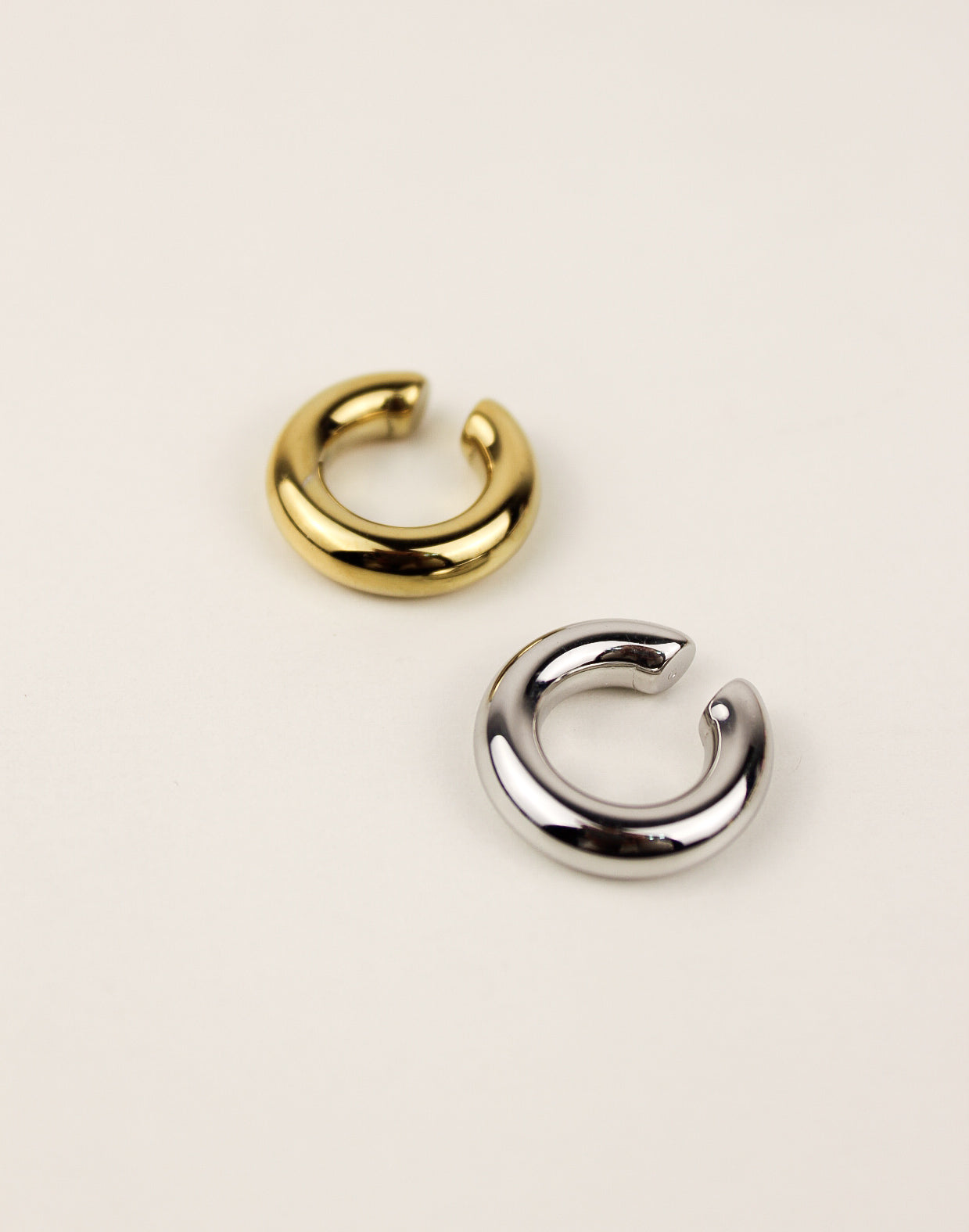 Tubular Earcuff